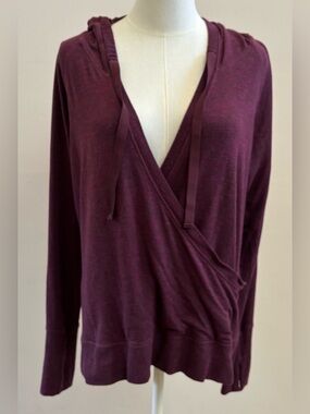 Athleta Purple Wrap Hoodie Large Thumbhole Pullover Athleisure